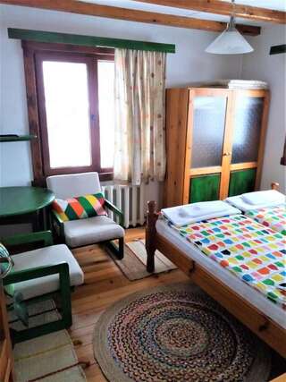 Гостевой дом Guest House Sema Банско Трехместный номер «Комфорт»-13